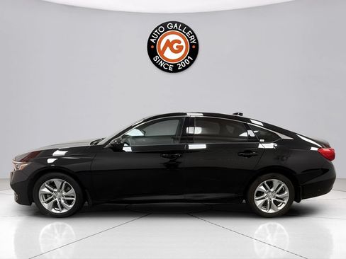 Used 2018 Honda Accord LX image 7