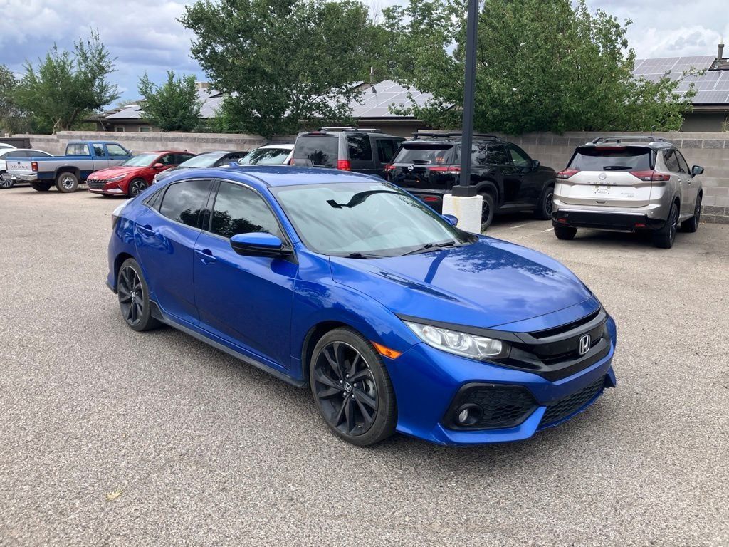Used 2018 Honda Civic Sport image 1