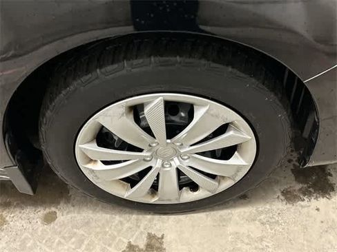 Used 2018 Subaru Impreza 2.0i image 5