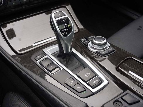 Used 2013 BMW 535i xDrive Sedan AWD/4WD image 51