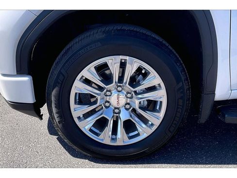 Used 2023 GMC Sierra 1500 Denali AWD/4WD image 10