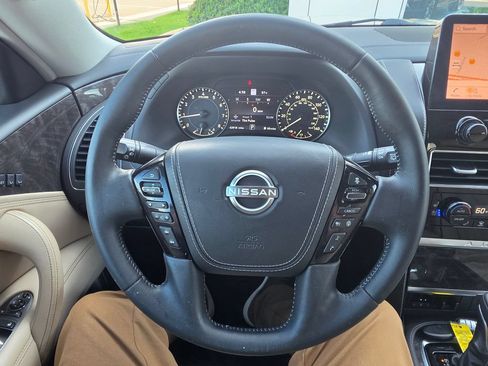 Used 2022 Nissan Armada Platinum w/ Captain's Chairs Package RWD image 24