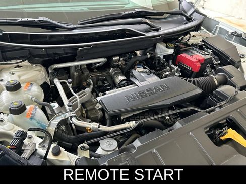 Used 2024 Nissan Rogue S AWD/4WD image 12