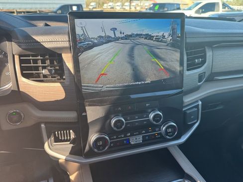 Certified 2024 Ford Expedition Limited image 38