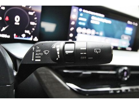 Used 2025 Nissan Murano Platinum w/ Cargo Package image 12