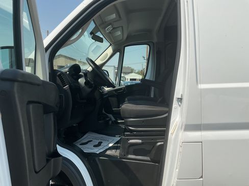Used 2018 RAM ProMaster 1500 FWD image 11