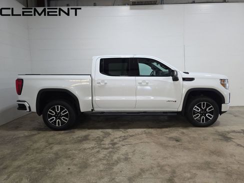 Used 2020 GMC Sierra 1500 AT4 w/ AT4 Premium Package image 4