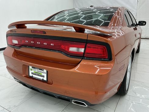 Used 2011 Dodge Charger R/T RWD image 8