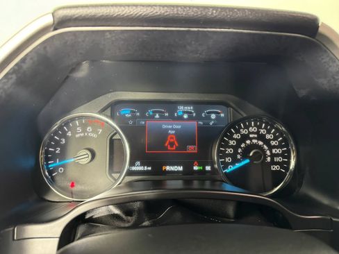 Used 2019 Ford F150 Lariat AWD/4WD image 14