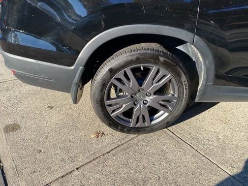 Used 2022 Honda Pilot Sport image 12