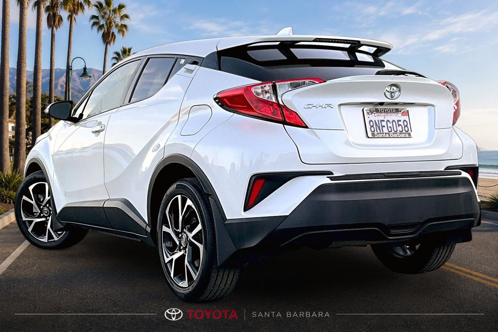 Used 2019 Toyota C-HR XLE FWD image 4