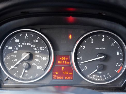 Used 2014 BMW X1 sDrive28i image 16