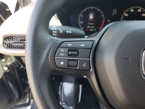 Certified 2026 Honda HR-V LX image 21