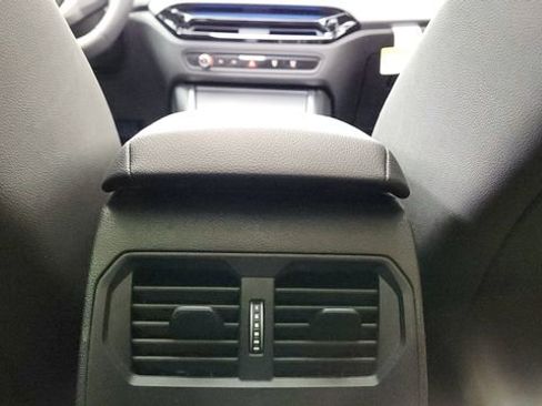 Used 2025 BMW 230i xDrive Coupe image 49