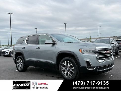 Used 2023 GMC Acadia SLE FWD image 3