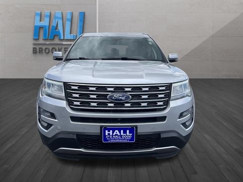 Used 2017 Ford Explorer Limited AWD/4WD image 8