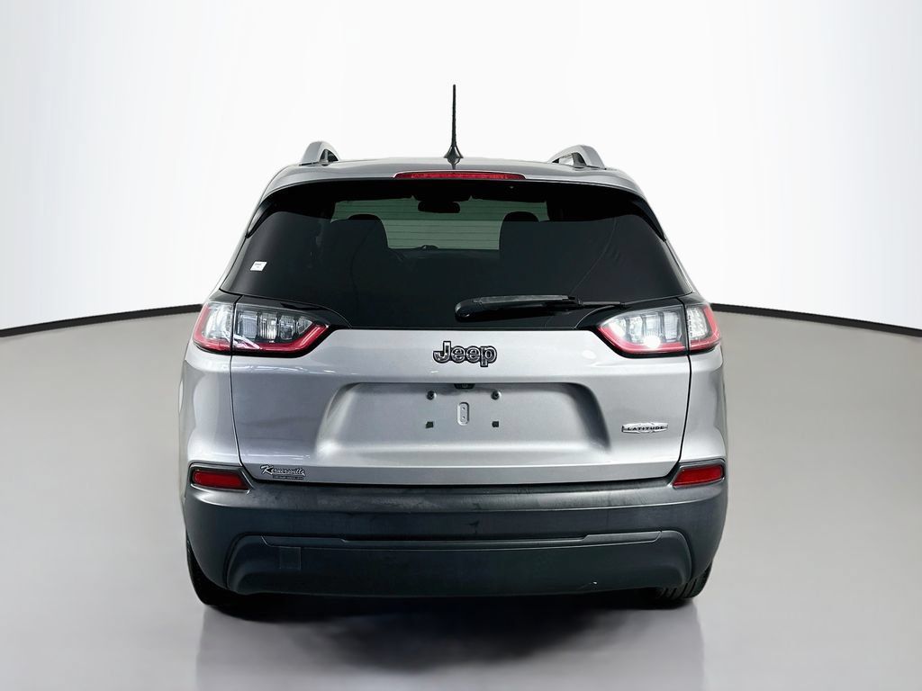 Used 2019 Jeep Cherokee Latitude w/ Popular Appearance Group FWD image 6