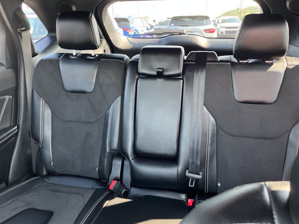 Used 2023 Ford Edge ST AWD/4WD image 13