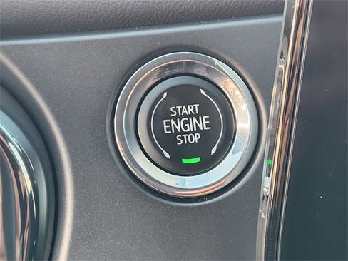 Used 2024 Chevrolet Blazer RS w/ Driver Confidence II Package image 20