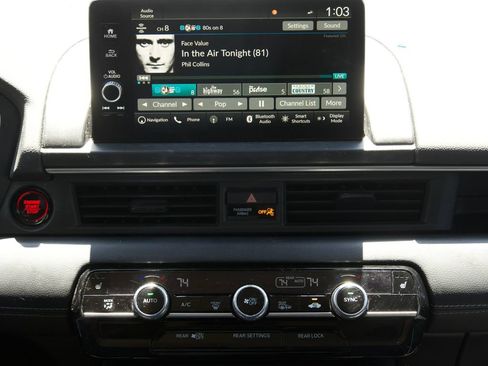 Used 2023 Honda Pilot Touring image 8