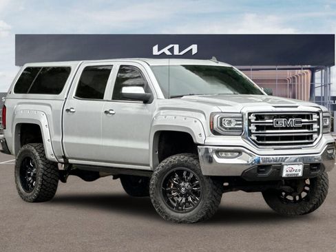Used 2016 GMC Sierra 1500 SLT w/ SLT Premium Package AWD/4WD image 2
