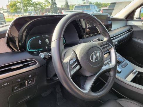 Used 2025 Hyundai Palisade SEL AWD/4WD image 11
