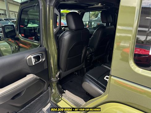 Used 2021 Jeep Wrangler Unlimited Sahara AWD/4WD image 25