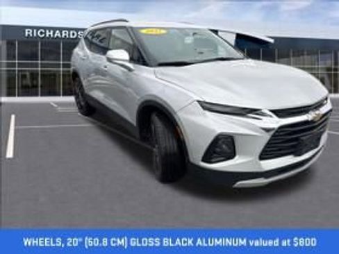 Used 2022 Chevrolet Blazer LT image 3