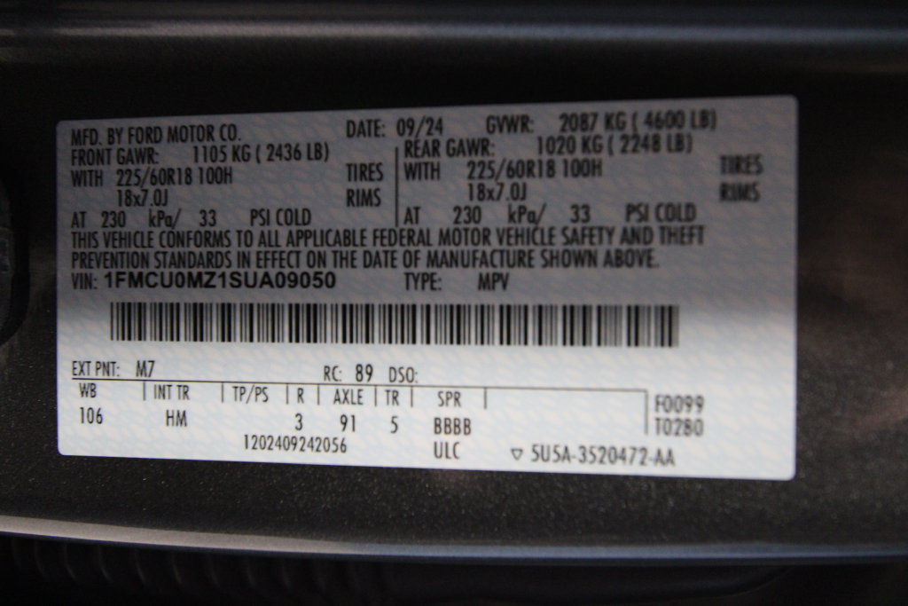 Used 2025 Ford Escape ST-Line w/ Equipment Group 301A FWD image 41