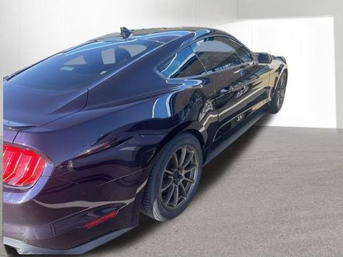 Used 2022 Ford Mustang Premium image 3