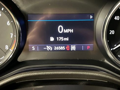 Certified 2020 Buick Encore GX Preferred w/ Cold Weather Comfort Package AWD/4WD image 21