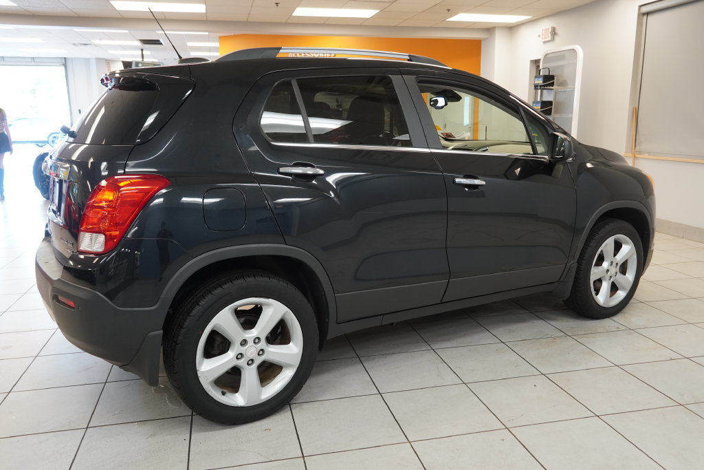 Used 2015 Chevrolet Trax LTZ w/ LPO, Protection Package AWD/4WD image 12