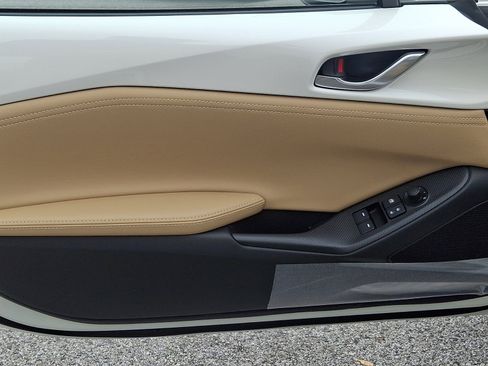 New 2026 MAZDA MX-5 Miata RF Grand Touring RWD image 7