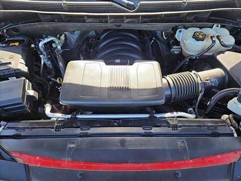Used 2021 GMC Yukon XL Denali w/ Denali Premium Package AWD/4WD image 24