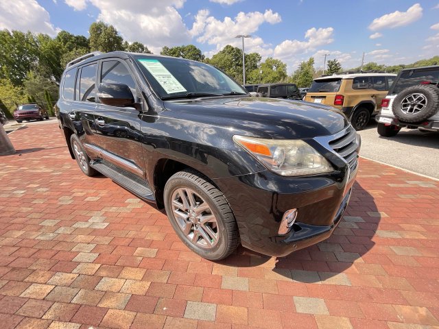 Used 2015 Lexus LX 570 4WD image 38