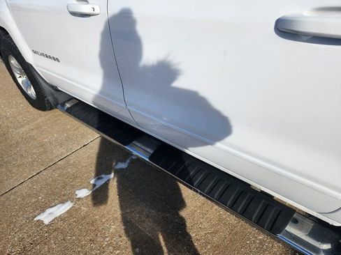 Used 2018 Chevrolet Silverado 1500 LT w/ All Star Edition image 8