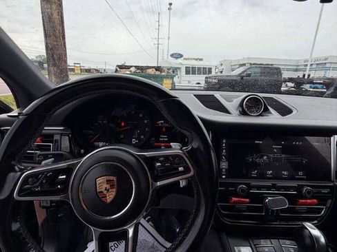 Used 2020 Porsche Macan AWD/4WD image 15