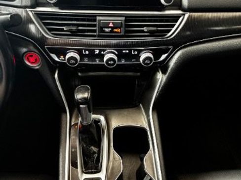 Used 2021 Honda Accord Sport image 21