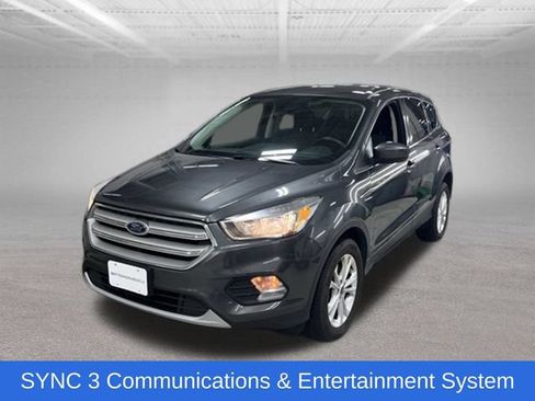 Certified 2019 Ford Escape SE AWD/4WD image 3