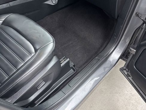 Used 2024 Ford Edge SEL image 27