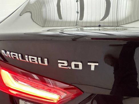 Used 2022 Chevrolet Malibu Premier FWD image 10