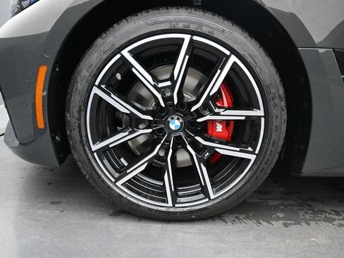 New 2026 BMW M440i w/ Premium Package RWD image 4