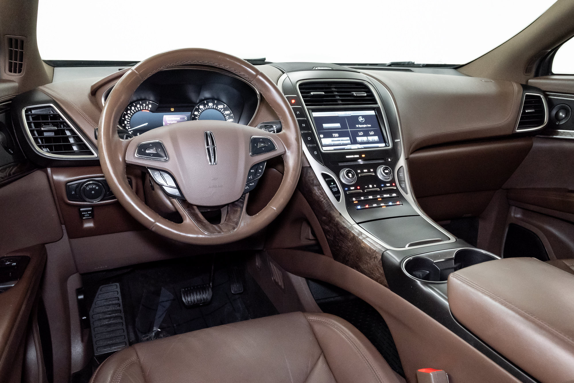 Used 2016 Lincoln MKX Reserve AWD/4WD image 7