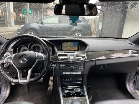 Used 2016 Mercedes-Benz E 350 Sedan image 8
