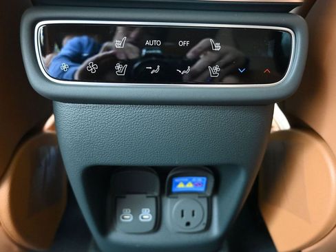 New 2026 Genesis GV80 3.5T Prestige AWD/4WD image 19