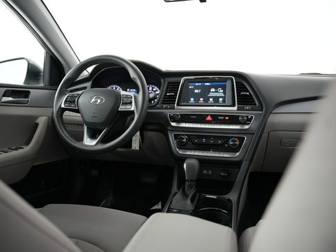 Used 2019 Hyundai Sonata ECO FWD image 10