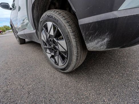 Certified 2025 Hyundai Kona SEL image 10