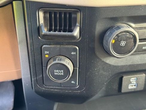 Used 2023 Ford F150 XLT AWD/4WD image 30