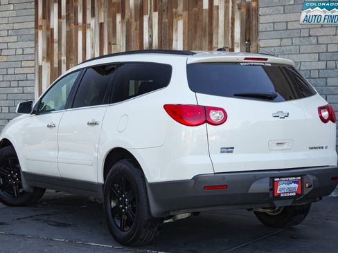 Used 2012 Chevrolet Traverse LT image 4