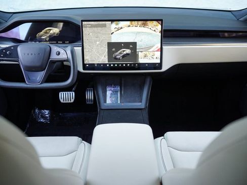 Used 2021 Tesla Model S Plaid image 20